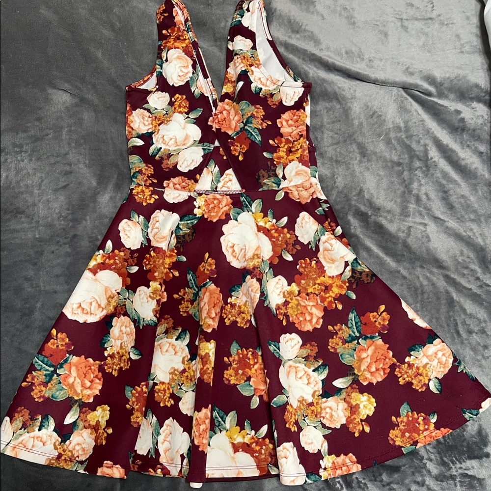 Elegant Floral Print V-neck Sleeveless Dress